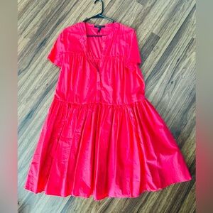 BCBG MAXAZRIA. Red dress